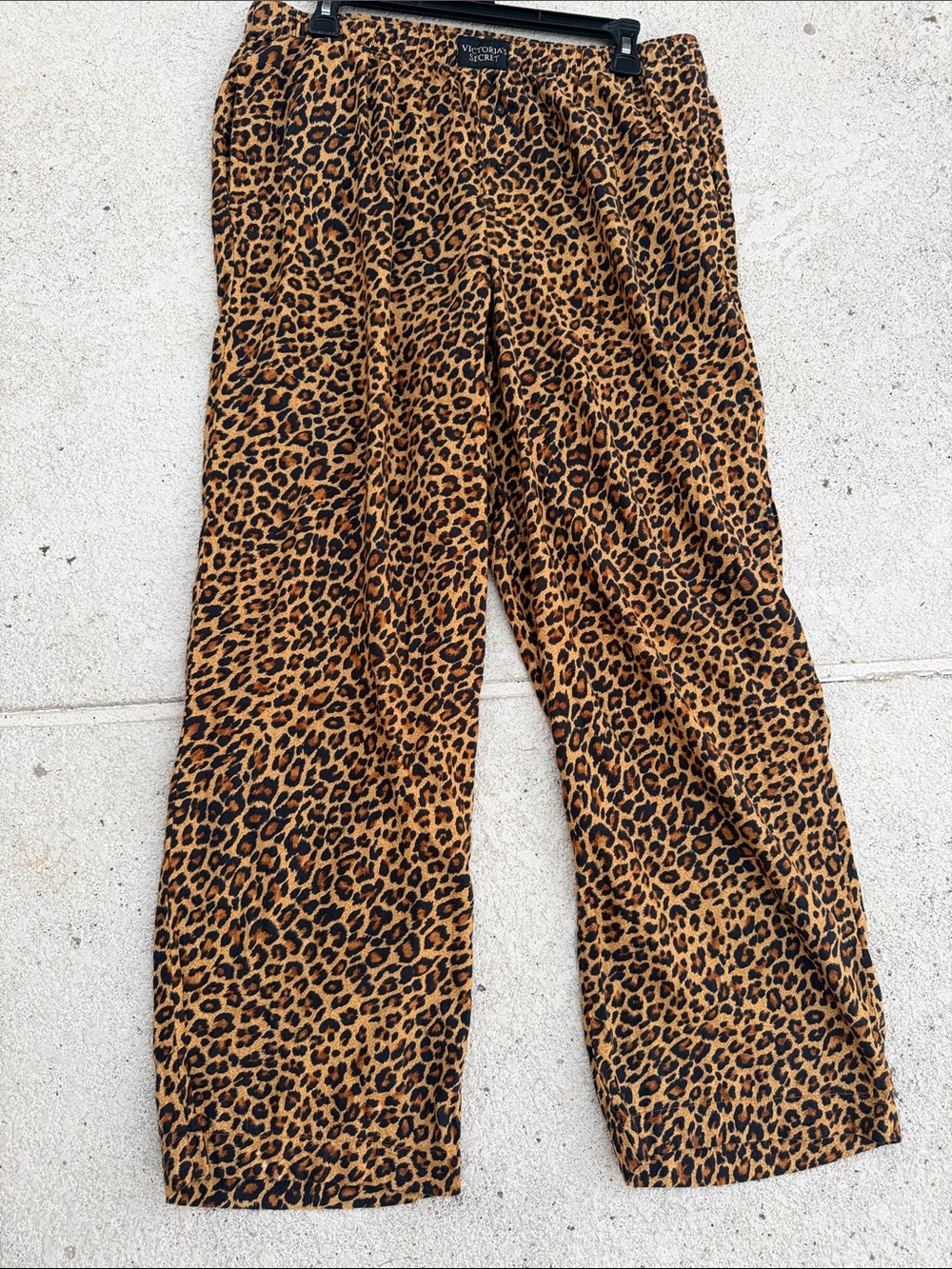 Victoria's Secret  woman’s Leopard Print Pull-On Pants - Brown/Black